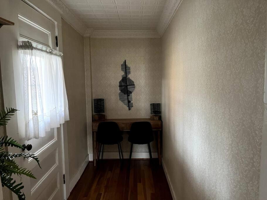 Cute 6-Bedroom Getaway In The Heart Of Λίτλτον Εξωτερικό φωτογραφία